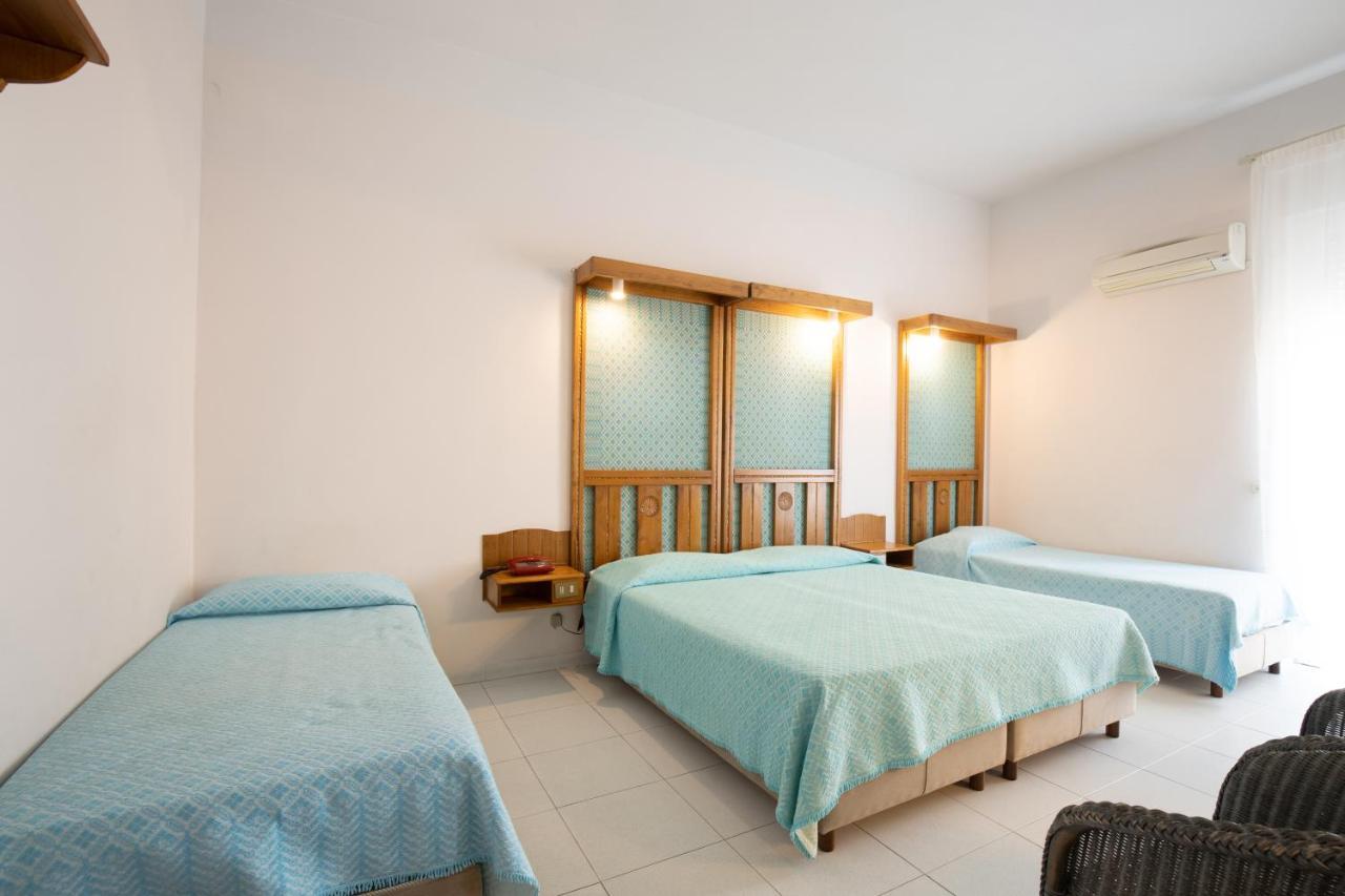 Albergo Miramare Cala Gonone Exterior photo