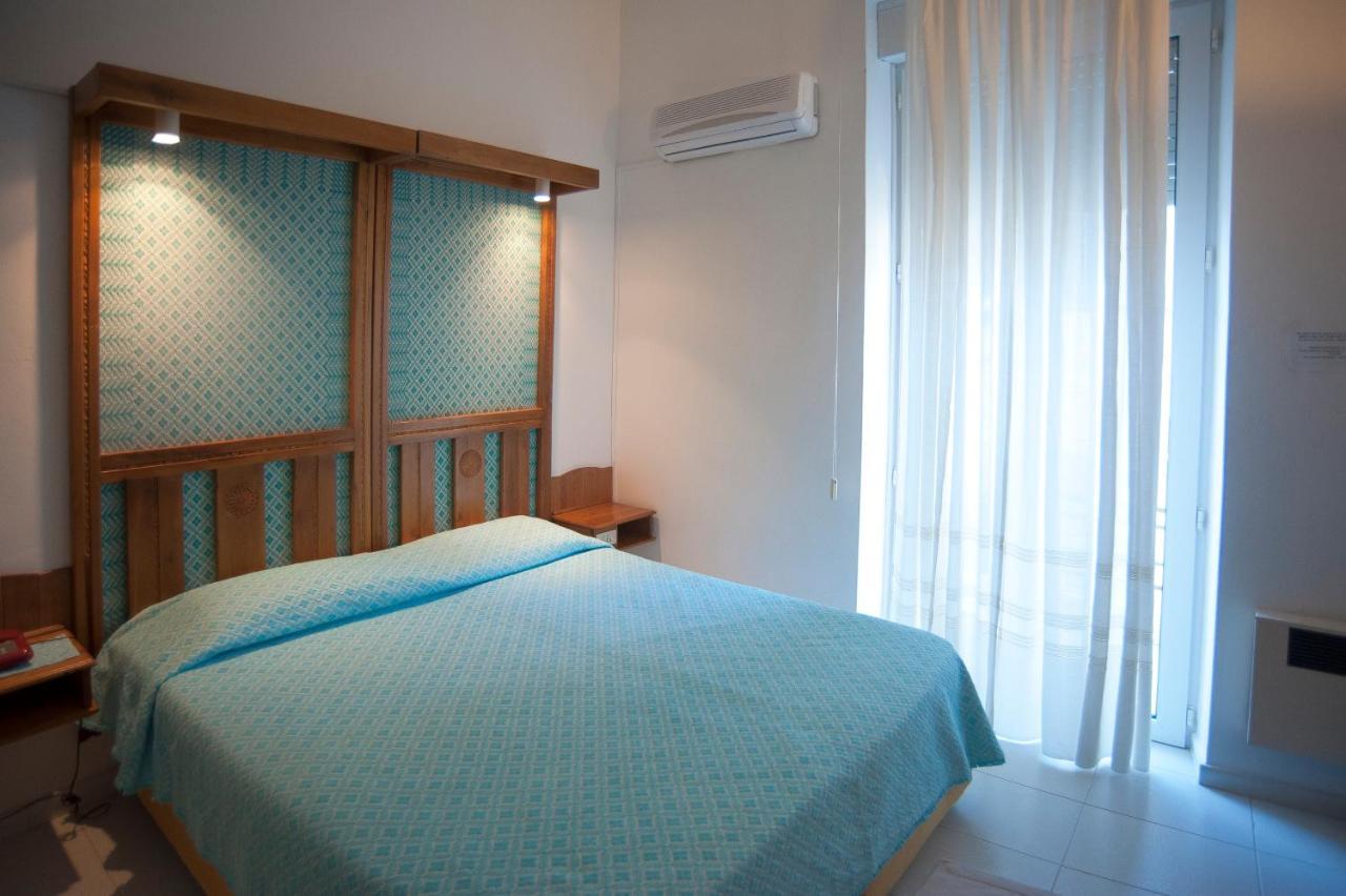 Albergo Miramare Cala Gonone Exterior photo